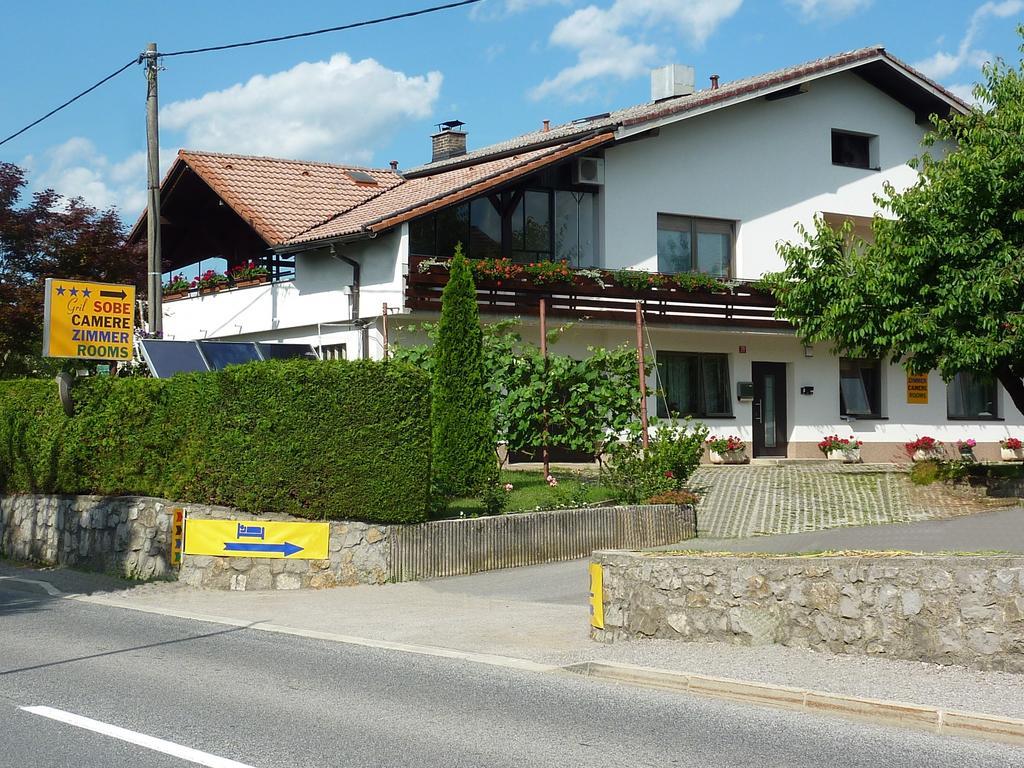 Rooms Gril Postojna Εξωτερικό φωτογραφία